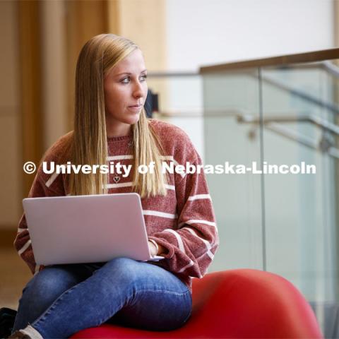 Lauryn Monteforte, a freshman in agribusiness from Geneva and a Husker Power scholar, studies in College of Business' Howard Hawks Hall. November 1, 2019. Photo by Craig Chandler / University Communication.